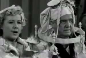 S01 E18 Ceiling falls on Fred and Ethel